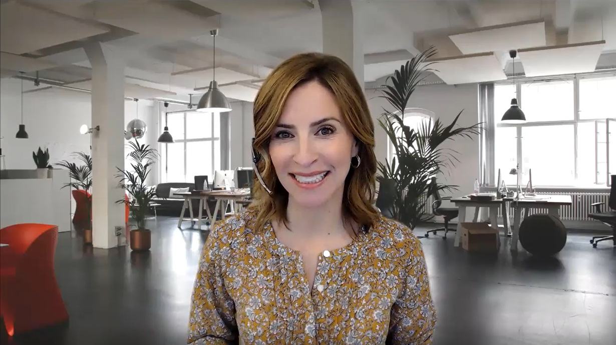 Eliciting Feedback in a Virtual Environment